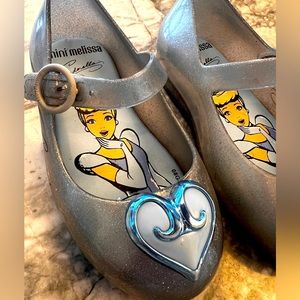 Mini Melissa Cinderella girls shoes size 8